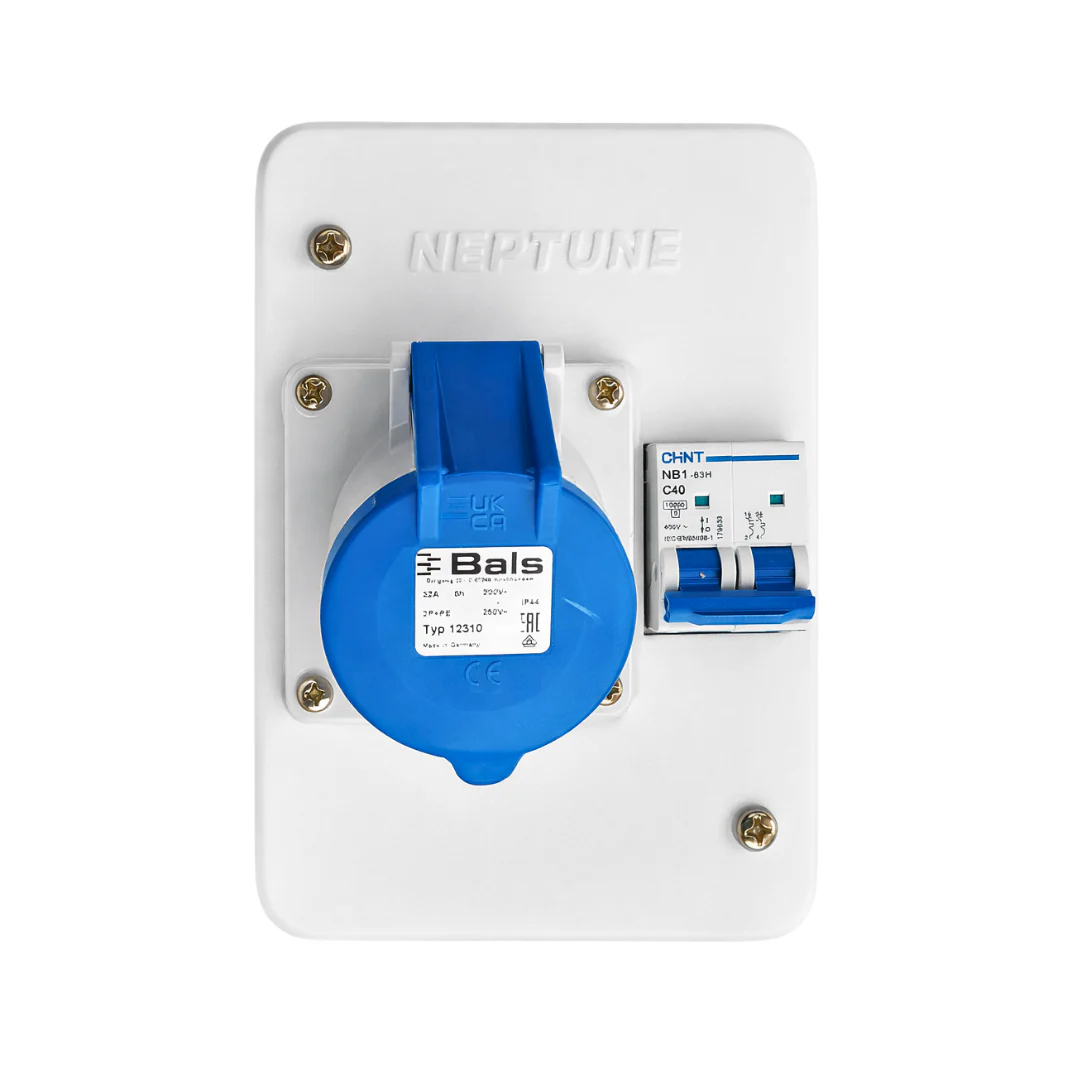 ORBLR 32A CEE Socket Box with MCB